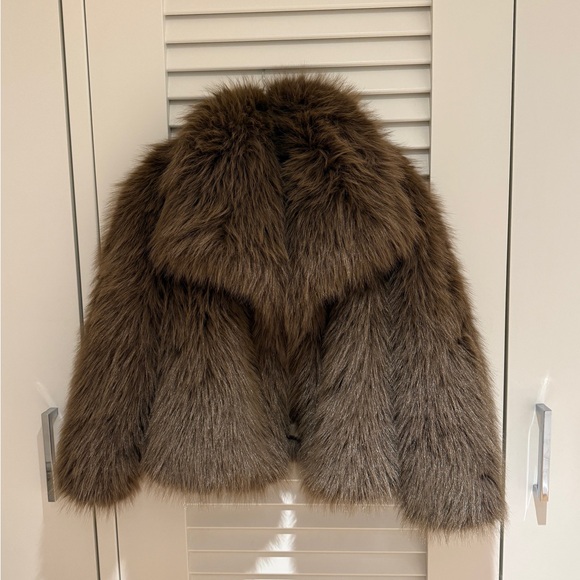 Zara Elegant Brown Teddy Jacket - Picture 3 of 7